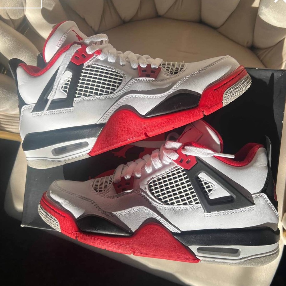 Air Jordon 4 Retro OG Gs ‘Fire Red’